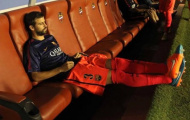 Gerard Pique - Marc Bartra: Mong manh cơ hội đá chính