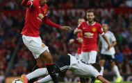 Smalling chấn thương, Man Utd khủng hoảng hàng thủ