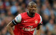 Sợ Diaby tái phát chấn thương, Wenger đành dùng kế hoạch B