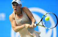 Wozniacki ngược dòng vào tứ kết Vũ Hán