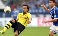 Hummels hào hứng trở lại trong trận derby với Schalke