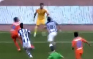 Video: Carles Gil vô lê mở tỉ số (Sociedad 0-1 Valencia)