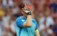 Real 'bật đèn xanh' để bán Casillas