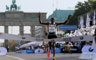 Kỷ lục thế giới mới chạy marathon được lập ở Berlin