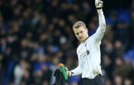 Mignolet bình thản trước tin Liverpool muốn mua thủ môn mới