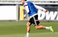 Video: Ronaldo, Ibra, Messi, Neymar... và những bàn thắng đẹp nhất trên sân tập