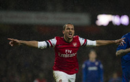 Theo Walcott sắp bội thu với hợp đồng khủng