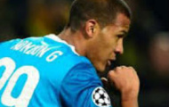 Video: Pha giật gót ghi bàn tuyệt đẹp của Rondon (Zenit)