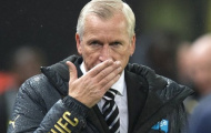 Alan Pardew không cho David Moyes cơ hội thay thế mình
