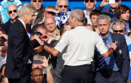 HLV Wenger nhất quyết không xin lỗi vì đã đẩy Mourinho