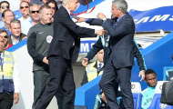 Mourinho và Wenger suýt đánh nhau trong trận derby London