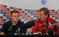 Rooney bị HLV Roy Hodgson mỉa mai giọng nhà quê