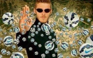 Ảnh chế: De Gea học phép thuật điều khiển quả bóng