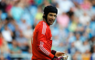 Petr Cech phản ứng vụ bị 'soán ngôi'