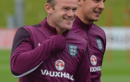 Rooney muốn sớm sánh ngang huyền thoại Sir Bobby Charlton