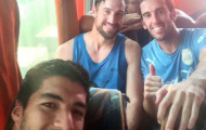 Luis Suarez khoe ảnh tập trung cùng tuyển Uruguay