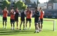 Video: Buổi tập mở thu hút hàng ngàn fan của Valencia