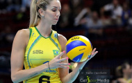 Chân dài bóng chuyền Brazil cao 1m96 với vòng 1 siêu khủng
