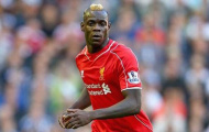 Balotelli không chịu đá một mình