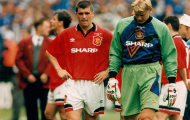 Keane thích Ronaldo ngay từ đầu và bí mật vụ đấm nhau với Schmeichel