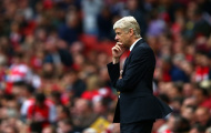 HLV Wenger 'lo lắng' khi Arsenal đã thua Chelsea 11 điểm
