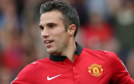 Hỡi Van Persie - Anh đang làm cái gì trên sân vậy?