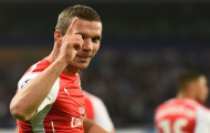 Podolski tỏa sáng, Giáo sư quyết giữ chân