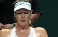 Video WTA Finals: Sharapova gục ngã đầy bất ngờ