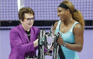 Serena lên ngôi WTA Finals: Gừng càng già càng cay