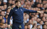 Tottenham đá dở, Pochettino đổ tại mặt sân… nhỏ