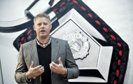 Schmeichel: 'M.U ở cửa dưới so với Man City'