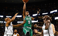 Rondo trở lại và mang về chiến thắng đầu tay cho Celtics