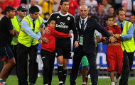 Điểm tin hậu trường 02/11: CĐV nhí “tấn công”, quyết không rời Ronaldo