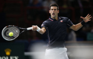 Nole xô ngã 'máy giao bóng' sau 17 lần chạm vợt