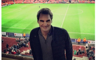Federer trốn tập đi xem bóng đá