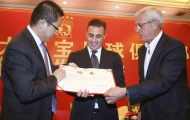 Chính thức: Cannavaro thay thế ghế nóng của 'Gã đầu bạc' Lippi