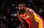 Video: Dwight Howard hủy diệt bảng rổ của San Antonio Spurs