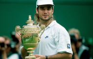 Andre Agassi đập nát Cup vì ghen