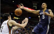 Video: Trận đấu giữa Milwaukee Bucks và Memphis Grizzlies(93-92)