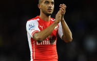 Theo Walcott quá sợ những trò chơi khăm của Gareth Bale