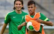 Video: Filipe Luis dùng tuyệt chiêu 'cầu vòng' qua mặt Neymar