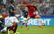 Tây Ban Nha thử nghiệm đá cắm duy nhất Paco Alcacer