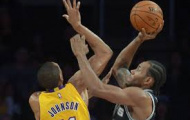 Video: Trận đấu giữa San Antonio vs LA Lakers (93-80)