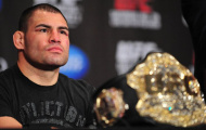 Cain Velasquez có thể bị tước đai vô địch UFC