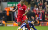 Glen Johnson phải giảm nửa lương để ở lại Liverpool