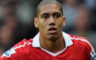 Video: Chris Smalling, cứu cánh nơi hàng thủ của Man Utd