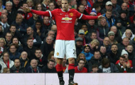 Đã đến lúc “phế” Van Persie?