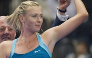 Video: Sharapova, Wozniacki trổ tài nhảy sexy với khán giả