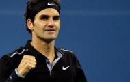 Video: Ham biểu diễn, Federer đánh trúng mông đối thủ