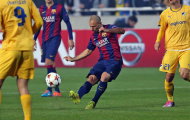 Tuyến giữa Barca: Hãy đặt niềm tin vào Mascherano